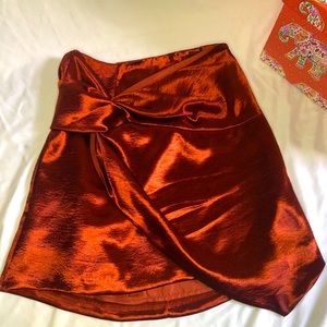 Assymetrical Satin skirt